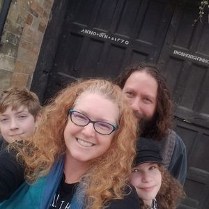 Meet your Posher, Lori